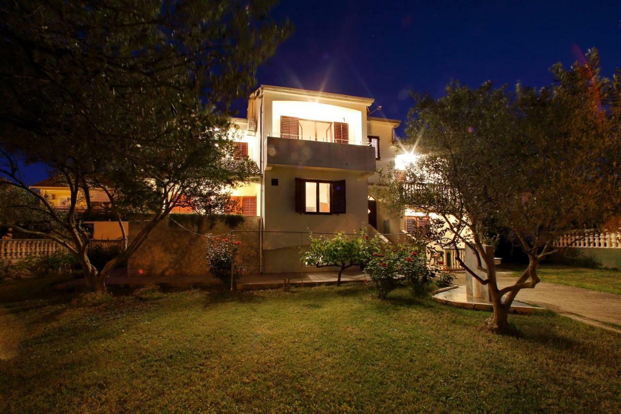 Apartments Vala บาร์บินเย ภายนอก รูปภาพ