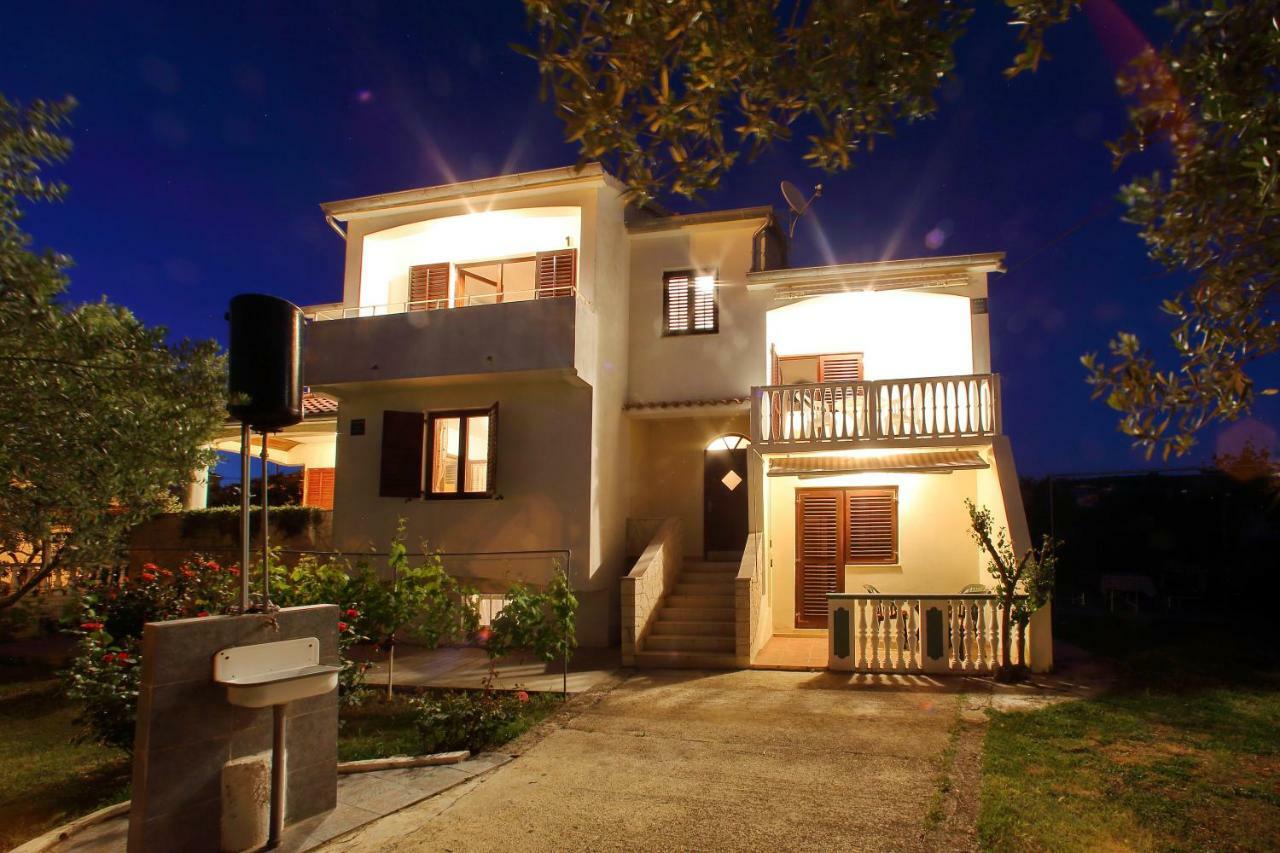 Apartments Vala บาร์บินเย ภายนอก รูปภาพ